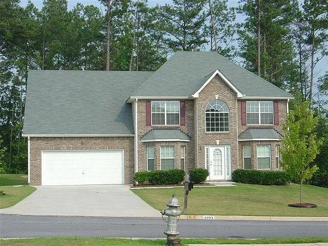 4202 Fortune Point, Atlanta, Georgia 30349