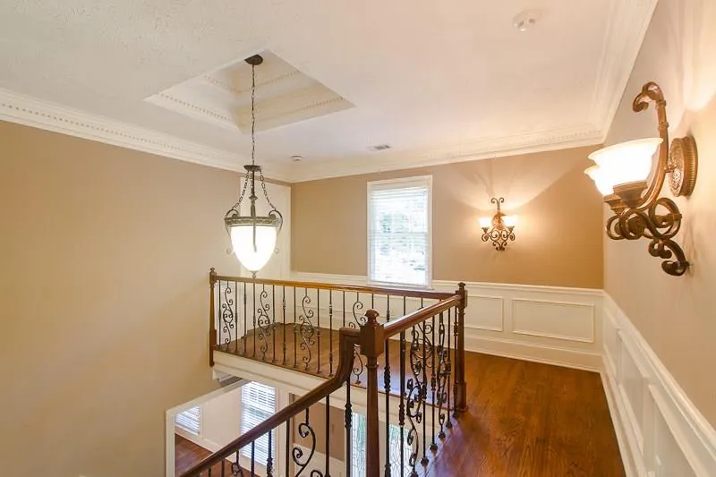 305 Skyridge Drive, Atlanta, Georgia 30350, 4 Bedrooms Bedrooms, ,3 BathroomsBathrooms,Residential,Sold,305 Skyridge Drive,5683173