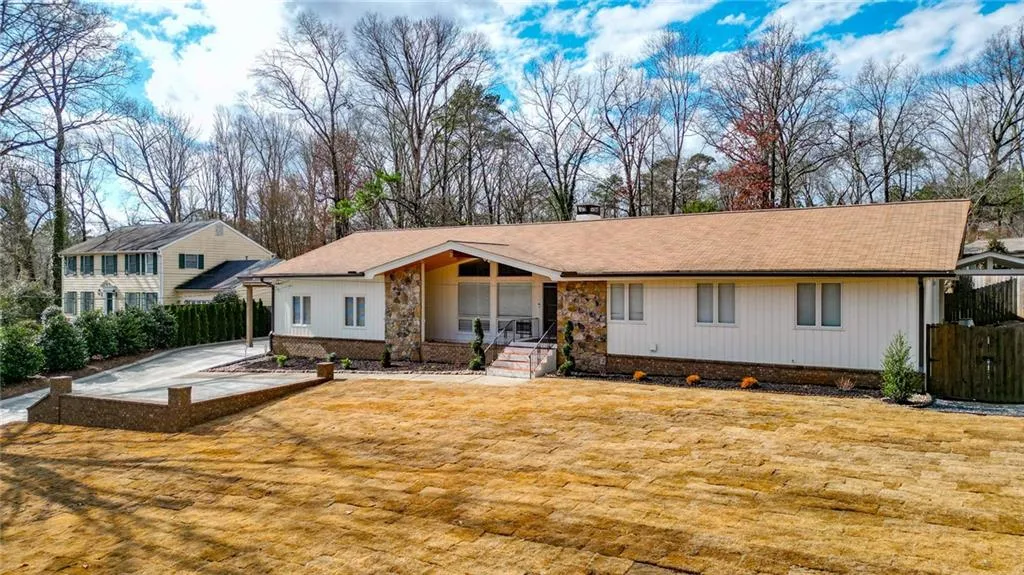 7270 Northgreen Drive, Sandy Springs, Georgia 30328, 4 Bedrooms Bedrooms, ,2 BathroomsBathrooms,Residential,Sold,7270 Northgreen Drive,7168765