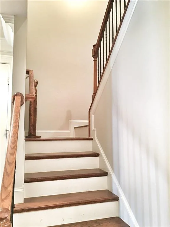 7730 Glisten Avenue, Atlanta, Georgia 30350, 3 Bedrooms Bedrooms, ,2 BathroomsBathrooms,Residential,Sold,7730 Glisten Avenue,5717458