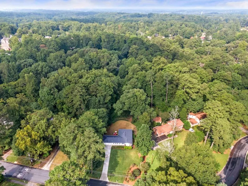 6460 N Hampton Drive, Sandy Springs, Georgia 30328, 4 Bedrooms Bedrooms, ,2 BathroomsBathrooms,Residential,Sold,6460 N Hampton Drive,6942751