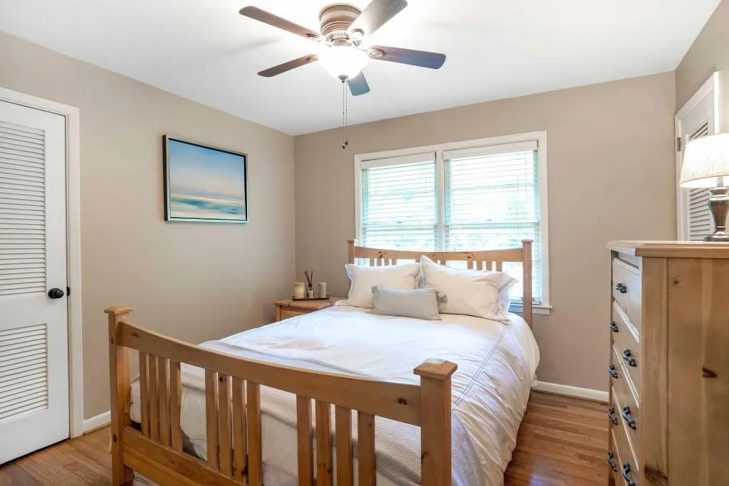 6460 N Hampton Drive, Sandy Springs, Georgia 30328, 4 Bedrooms Bedrooms, ,2 BathroomsBathrooms,Residential,Sold,6460 N Hampton Drive,6942751