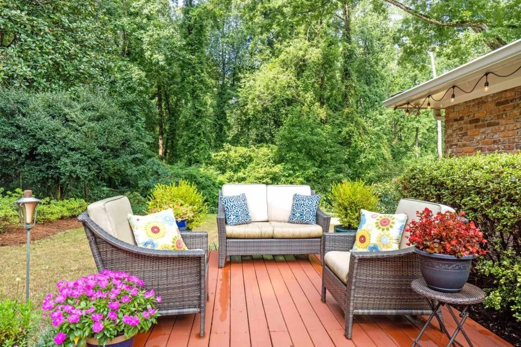 6460 N Hampton Drive, Sandy Springs, Georgia 30328, 4 Bedrooms Bedrooms, ,2 BathroomsBathrooms,Residential,Sold,6460 N Hampton Drive,6942751