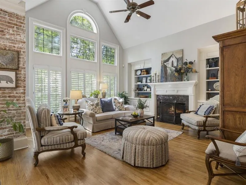 465 Verdi Lane, Sandy Springs, Georgia 30350, 6 Bedrooms Bedrooms, ,7 BathroomsBathrooms,Residential,Sold,465 Verdi Lane,7492545