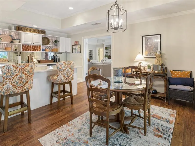 465 Verdi Lane, Sandy Springs, Georgia 30350, 6 Bedrooms Bedrooms, ,7 BathroomsBathrooms,Residential,Sold,465 Verdi Lane,7492545