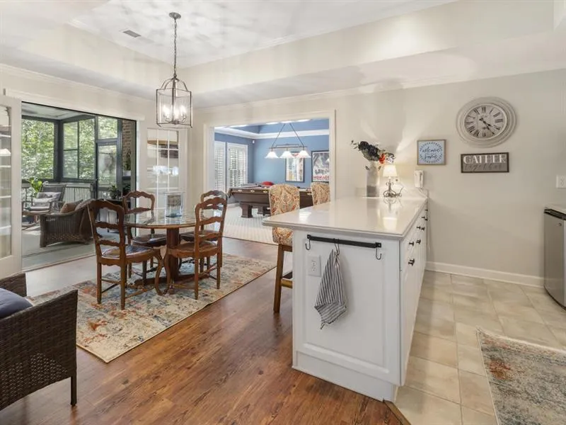 465 Verdi Lane, Sandy Springs, Georgia 30350, 6 Bedrooms Bedrooms, ,7 BathroomsBathrooms,Residential,Sold,465 Verdi Lane,7492545