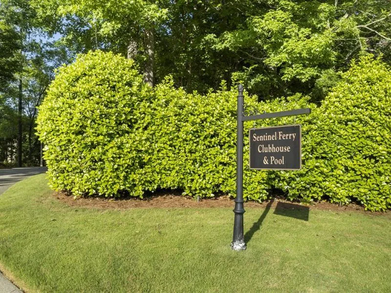 465 Verdi Lane, Sandy Springs, Georgia 30350, 6 Bedrooms Bedrooms, ,7 BathroomsBathrooms,Residential,Sold,465 Verdi Lane,7492545