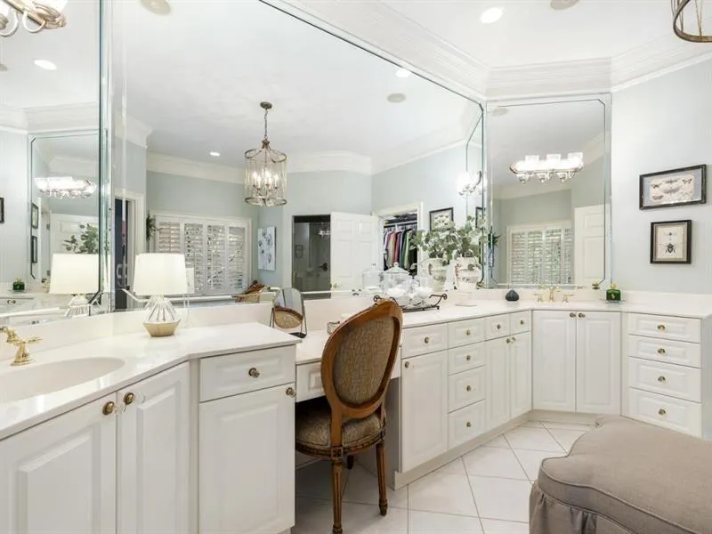 465 Verdi Lane, Sandy Springs, Georgia 30350, 6 Bedrooms Bedrooms, ,7 BathroomsBathrooms,Residential,Sold,465 Verdi Lane,7492545