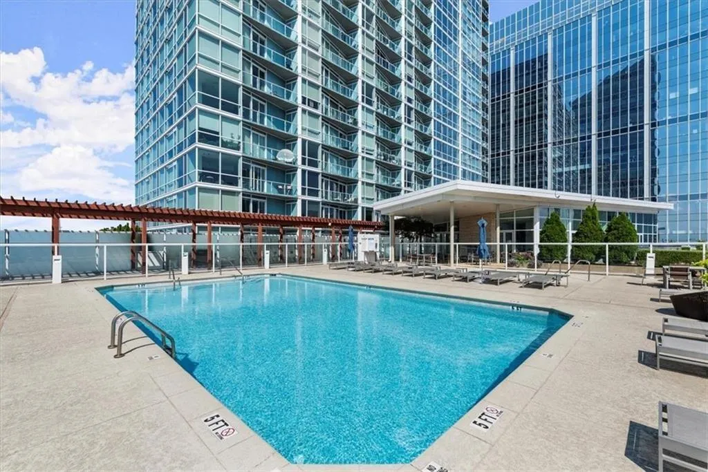 3325 Piedmont Road Ne Unit 2207, Atlanta, Georgia 30305, 2 Bedrooms Bedrooms, ,2 BathroomsBathrooms,Residential,For Sale,3325 Piedmont Road Ne Unit 2207,7663892
