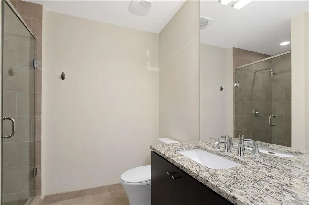 3325 Piedmont Road Ne Unit 2207, Atlanta, Georgia 30305, 2 Bedrooms Bedrooms, ,2 BathroomsBathrooms,Residential,For Sale,3325 Piedmont Road Ne Unit 2207,7663892