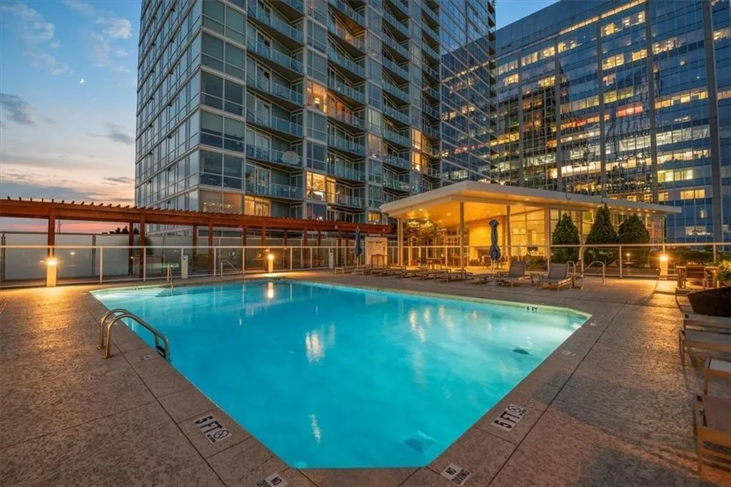3325 Piedmont Road Ne Unit 2207, Atlanta, Georgia 30305, 2 Bedrooms Bedrooms, ,2 BathroomsBathrooms,Residential,For Sale,3325 Piedmont Road Ne Unit 2207,7663892