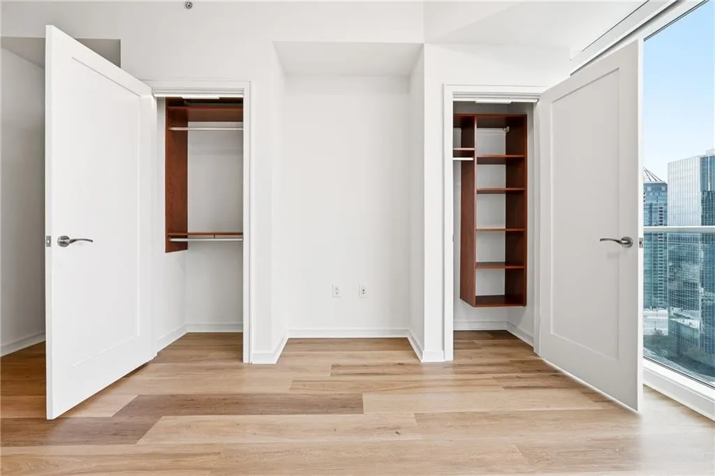 3325 Piedmont Road Ne Unit 2207, Atlanta, Georgia 30305, 2 Bedrooms Bedrooms, 0 ,2 BathroomsBathrooms,Residential,For Sale,3325 Piedmont Road Ne Unit 2207,7663892