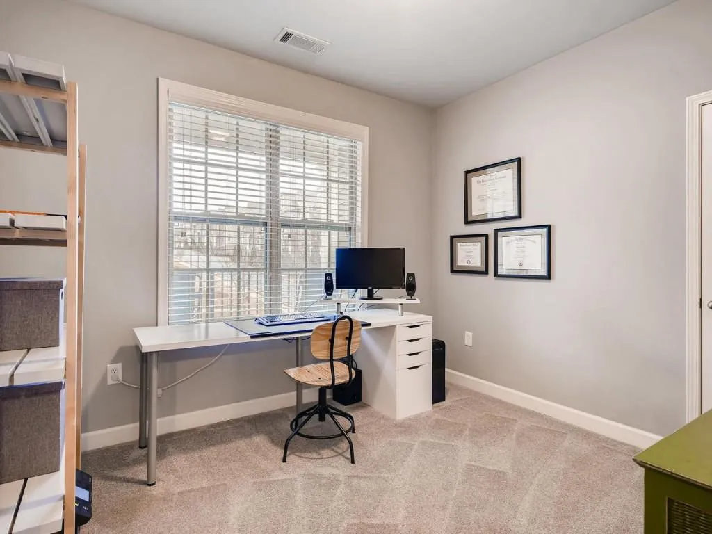 7265 Glisten Avenue Unit 120, Sandy Springs, Georgia 30328, 2 Bedrooms Bedrooms, ,2 BathroomsBathrooms,Residential,Sold,7265 Glisten Avenue Unit 120,6113679