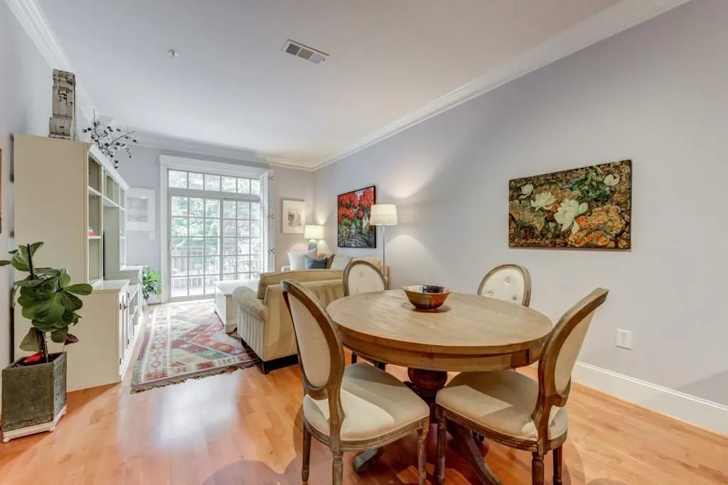 1055 Piedmont Avenue Ne Unit 211, Atlanta, Georgia 30309, 1 Bedroom Bedrooms, ,1 BathroomBathrooms,Residential,Sold,1055 Piedmont Avenue Ne Unit 211,6041247