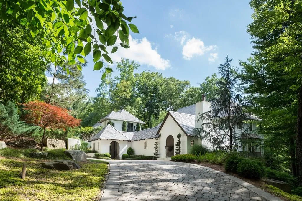 5229 Riverview Road, Atlanta, Georgia 30327, 7 Bedrooms Bedrooms, ,7 BathroomsBathrooms,Residential,Sold,5229 Riverview Road,6008022