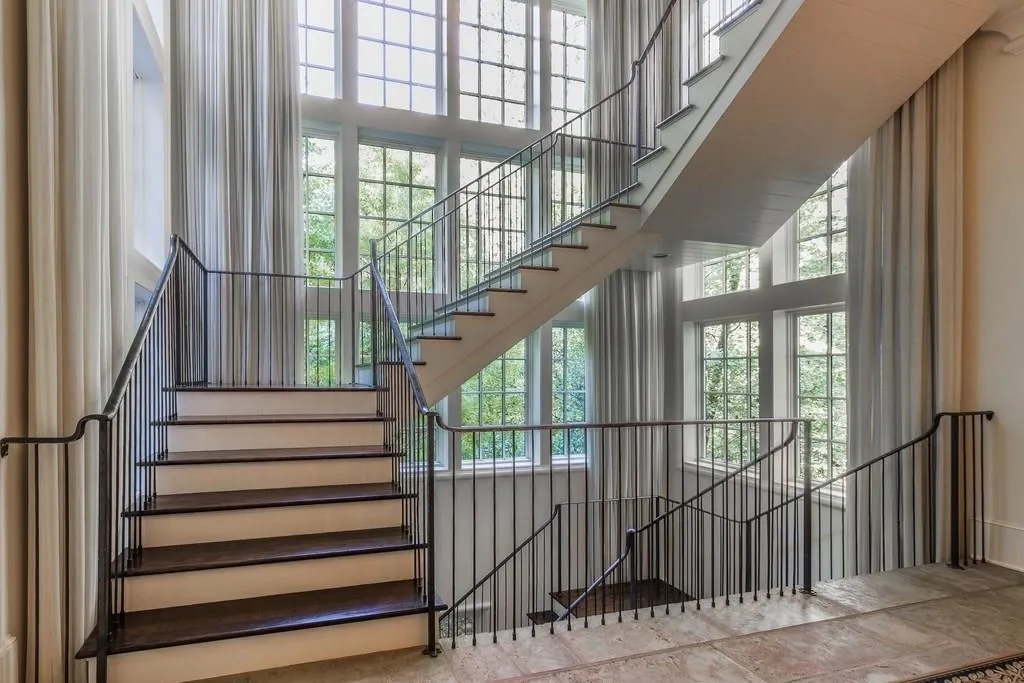 5229 Riverview Road, Atlanta, Georgia 30327, 7 Bedrooms Bedrooms, ,7 BathroomsBathrooms,Residential,Sold,5229 Riverview Road,6008022