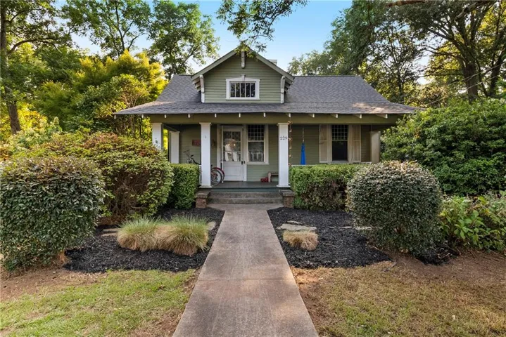 229 N Church Street, Winterville, Georgia 30683