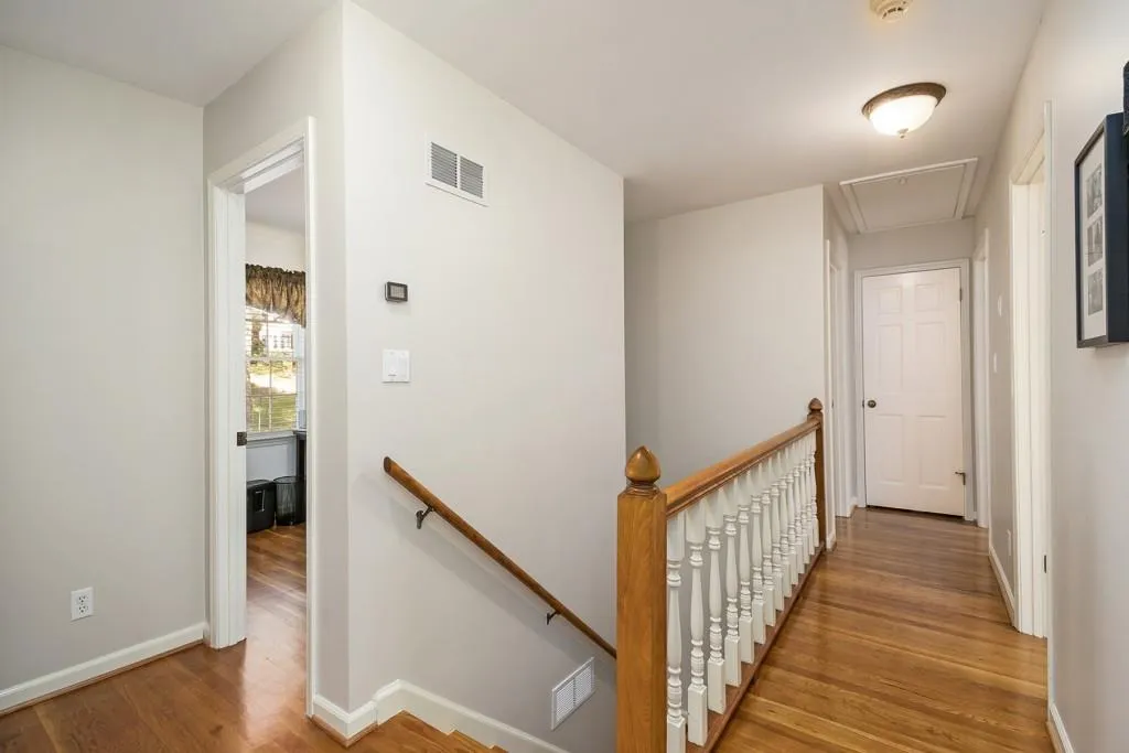 7150 Hunters Branch Drive, Sandy Springs, Georgia 30328, 4 Bedrooms Bedrooms, ,2 BathroomsBathrooms,Residential,Sold,7150 Hunters Branch Drive,7141509 7150 Hunters Branch Drive, Sandy Springs, Georgia 30328, 4 Bedrooms Bedrooms, ,2 BathroomsBathrooms,Residential,Sold,7150 Hunters Branch Drive,7141509