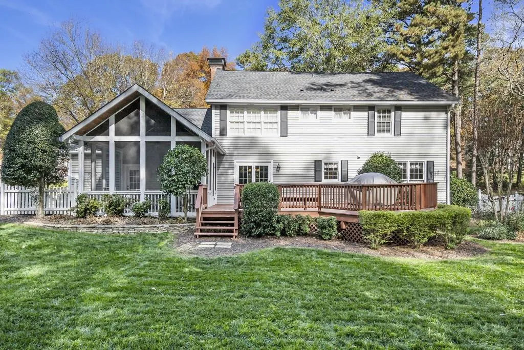 7150 Hunters Branch Drive, Sandy Springs, Georgia 30328, 4 Bedrooms Bedrooms, ,2 BathroomsBathrooms,Residential,Sold,7150 Hunters Branch Drive,7141509 7150 Hunters Branch Drive, Sandy Springs, Georgia 30328, 4 Bedrooms Bedrooms, ,2 BathroomsBathrooms,Residential,Sold,7150 Hunters Branch Drive,7141509