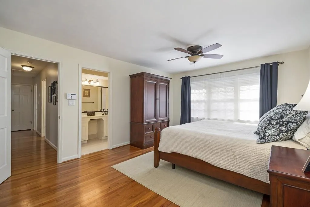 7150 Hunters Branch Drive, Sandy Springs, Georgia 30328, 4 Bedrooms Bedrooms, ,2 BathroomsBathrooms,Residential,Sold,7150 Hunters Branch Drive,7141509 7150 Hunters Branch Drive, Sandy Springs, Georgia 30328, 4 Bedrooms Bedrooms, ,2 BathroomsBathrooms,Residential,Sold,7150 Hunters Branch Drive,7141509