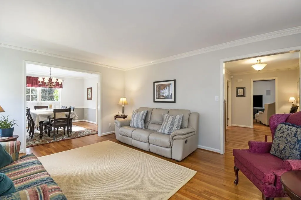 7150 Hunters Branch Drive, Sandy Springs, Georgia 30328, 4 Bedrooms Bedrooms, ,2 BathroomsBathrooms,Residential,Sold,7150 Hunters Branch Drive,7141509 7150 Hunters Branch Drive, Sandy Springs, Georgia 30328, 4 Bedrooms Bedrooms, ,2 BathroomsBathrooms,Residential,Sold,7150 Hunters Branch Drive,7141509