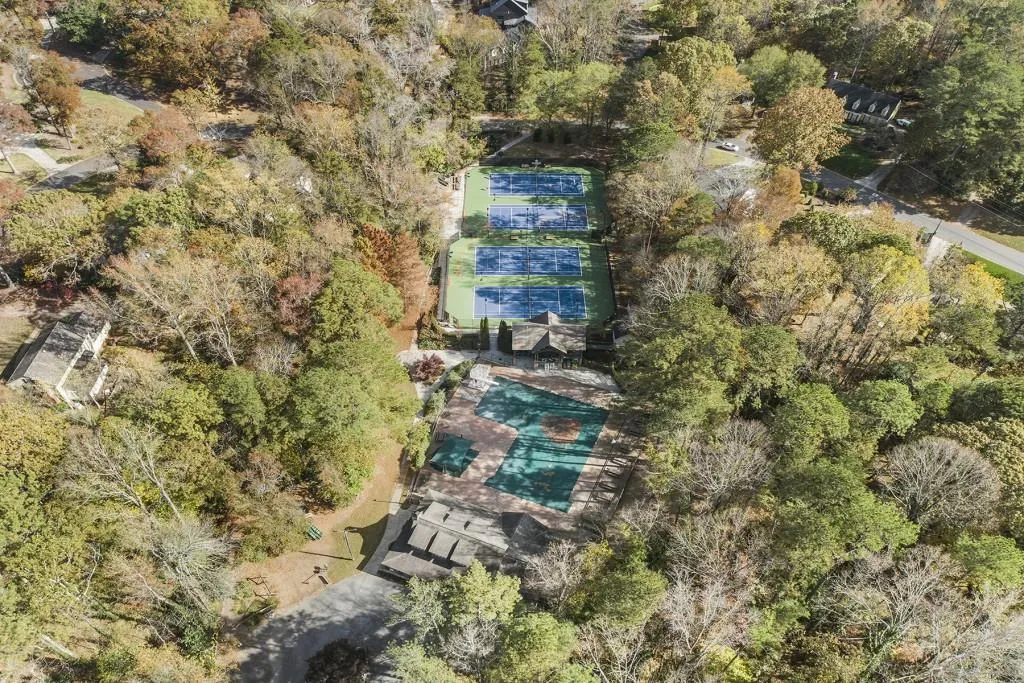 7150 Hunters Branch Drive, Sandy Springs, Georgia 30328, 4 Bedrooms Bedrooms, ,2 BathroomsBathrooms,Residential,Sold,7150 Hunters Branch Drive,7141509 7150 Hunters Branch Drive, Sandy Springs, Georgia 30328, 4 Bedrooms Bedrooms, ,2 BathroomsBathrooms,Residential,Sold,7150 Hunters Branch Drive,7141509