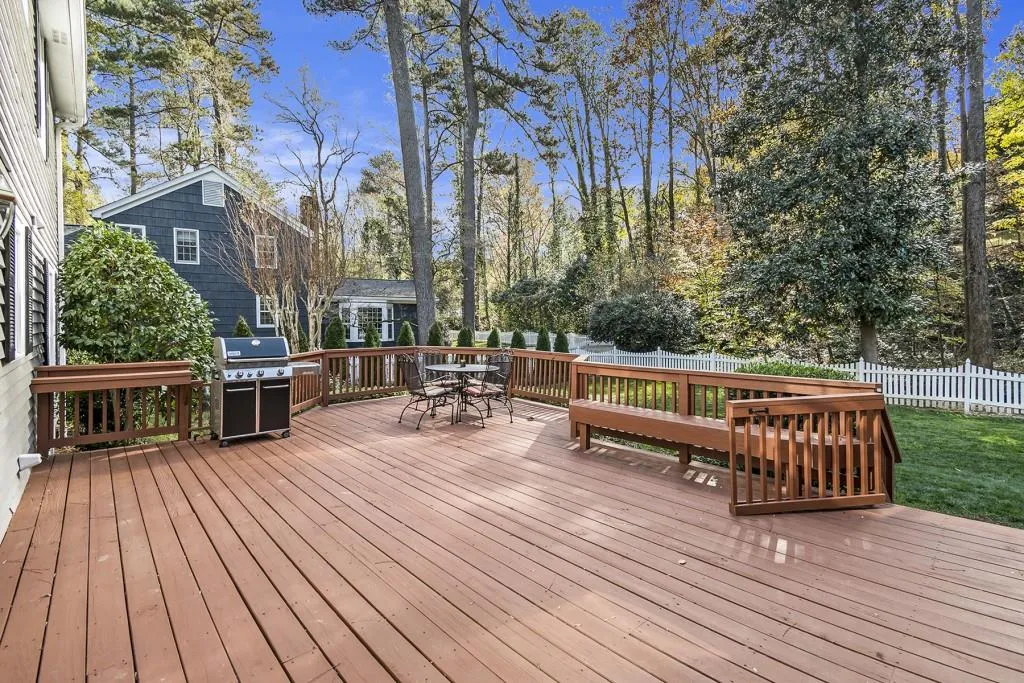 7150 Hunters Branch Drive, Sandy Springs, Georgia 30328, 4 Bedrooms Bedrooms, ,2 BathroomsBathrooms,Residential,Sold,7150 Hunters Branch Drive,7141509 7150 Hunters Branch Drive, Sandy Springs, Georgia 30328, 4 Bedrooms Bedrooms, ,2 BathroomsBathrooms,Residential,Sold,7150 Hunters Branch Drive,7141509