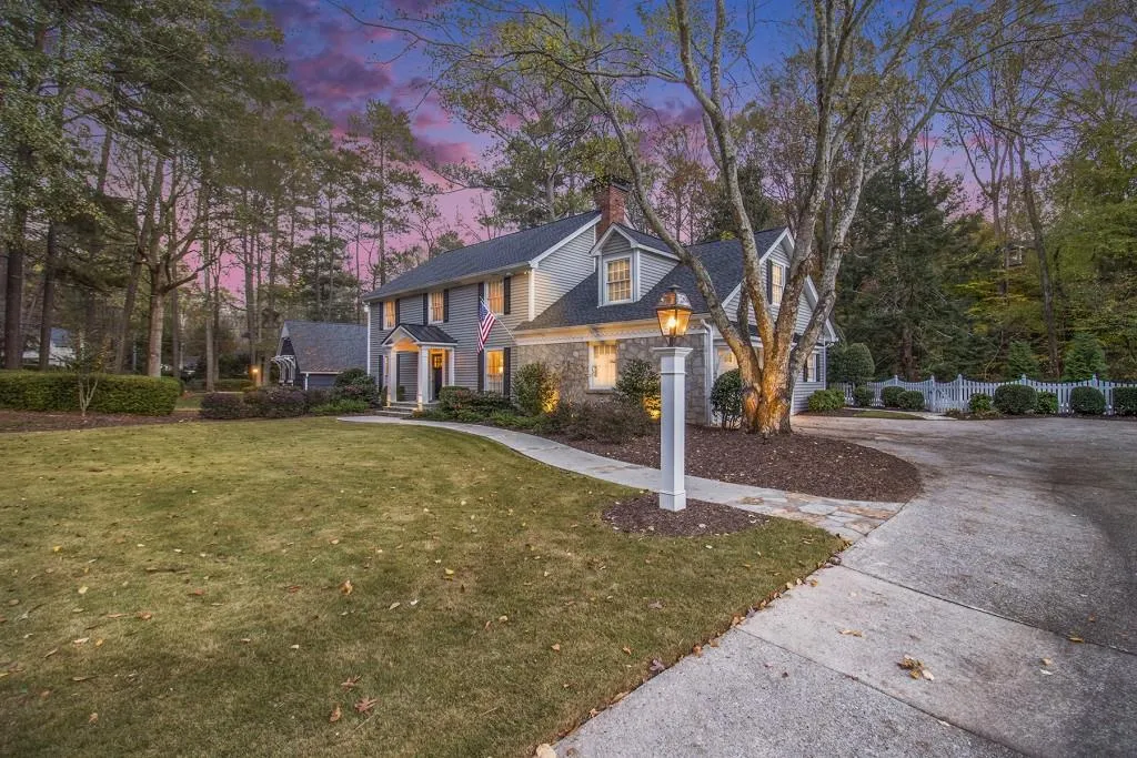 7150 Hunters Branch Drive, Sandy Springs, Georgia 30328, 4 Bedrooms Bedrooms, ,2 BathroomsBathrooms,Residential,Sold,7150 Hunters Branch Drive,7141509 7150 Hunters Branch Drive, Sandy Springs, Georgia 30328, 4 Bedrooms Bedrooms, ,2 BathroomsBathrooms,Residential,Sold,7150 Hunters Branch Drive,7141509