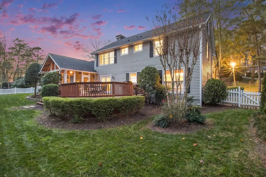 7150 Hunters Branch Drive, Sandy Springs, Georgia 30328, 4 Bedrooms Bedrooms, ,2 BathroomsBathrooms,Residential,Sold,7150 Hunters Branch Drive,7141509 7150 Hunters Branch Drive, Sandy Springs, Georgia 30328, 4 Bedrooms Bedrooms, ,2 BathroomsBathrooms,Residential,Sold,7150 Hunters Branch Drive,7141509