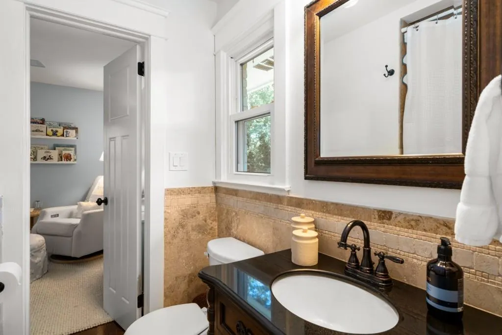 6825 Sunny Brook Lane, Atlanta, Georgia 30328, 3 Bedrooms Bedrooms, ,2 BathroomsBathrooms,Residential,For Sale,6825 Sunny Brook Lane,7670510
