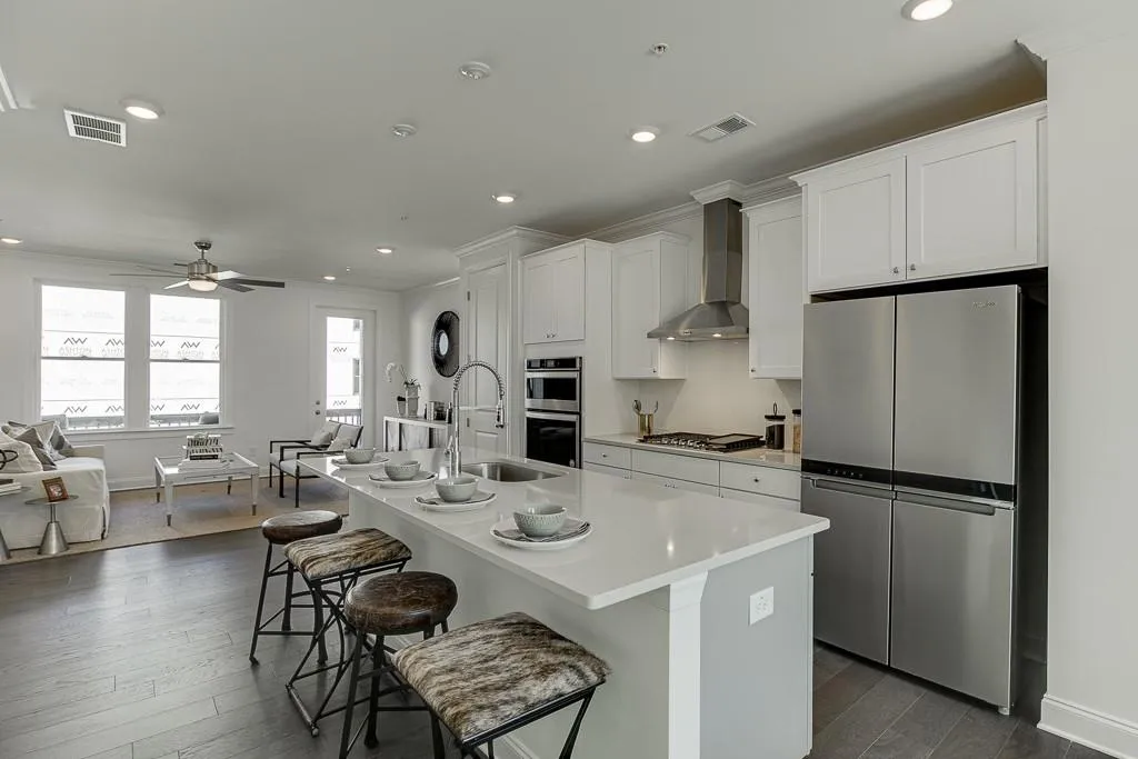 6523 Beacon Drive Unit 370, Sandy Springs, Georgia 30328, 3 Bedrooms Bedrooms, ,3 BathroomsBathrooms,Residential,Sold,6523 Beacon Drive Unit 370,6998811