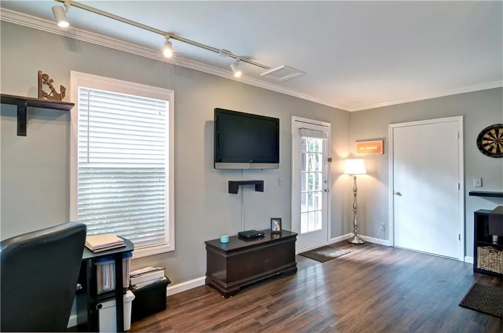 310 Francyne Court Ne, Sandy Springs, Georgia 30328, 3 Bedrooms Bedrooms, ,2 BathroomsBathrooms,Residential,Sold,310 Francyne Court Ne,5969520