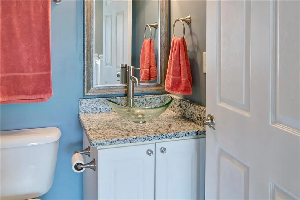 310 Francyne Court Ne, Sandy Springs, Georgia 30328, 3 Bedrooms Bedrooms, ,2 BathroomsBathrooms,Residential,Sold,310 Francyne Court Ne,5969520