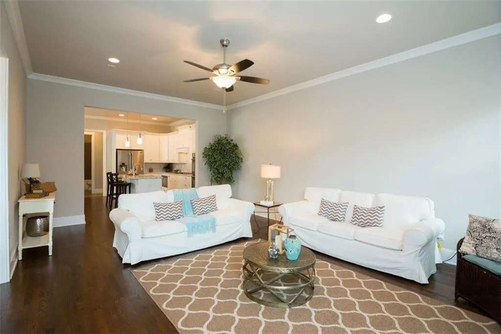 2636 Apple Valley Road Ne, Brookhaven, Georgia 30319, 5 Bedrooms Bedrooms, ,4 BathroomsBathrooms,Residential,Sold,2636 Apple Valley Road Ne,6019973