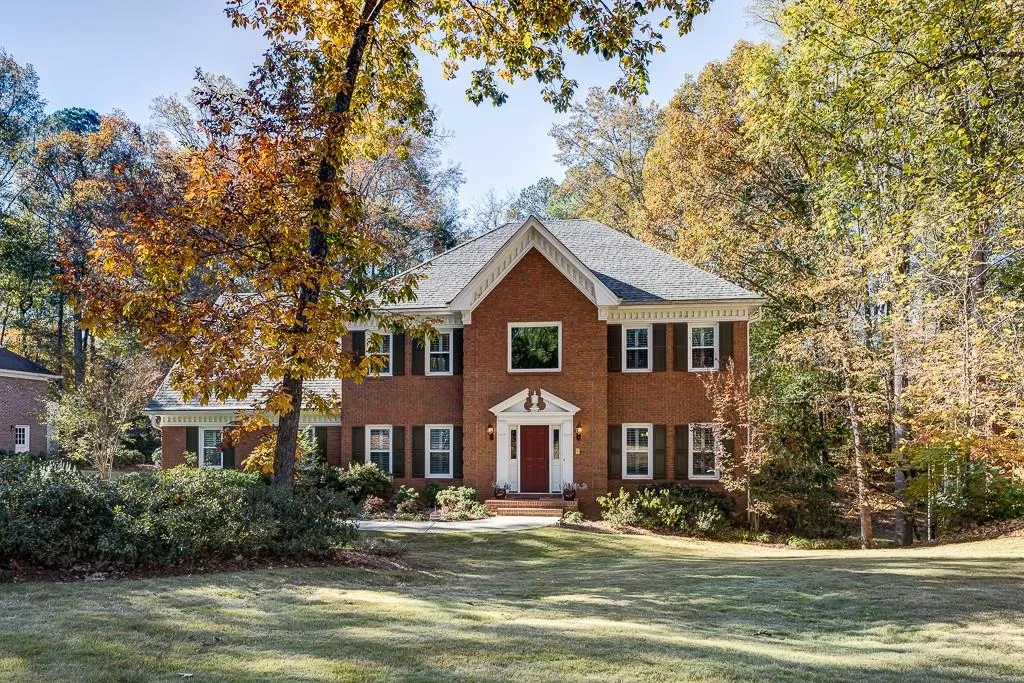 7170 Cherry Bluff Drive, Sandy Springs, Georgia 30350, 5 Bedrooms Bedrooms, ,4 BathroomsBathrooms,Residential,Sold,7170 Cherry Bluff Drive,5777286