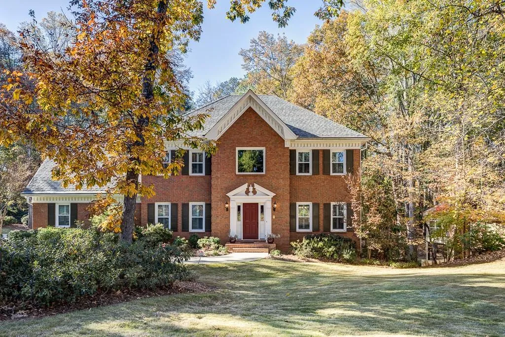 7170 Cherry Bluff Drive, Sandy Springs, Georgia 30350, 5 Bedrooms Bedrooms, ,4 BathroomsBathrooms,Residential,Sold,7170 Cherry Bluff Drive,5777286