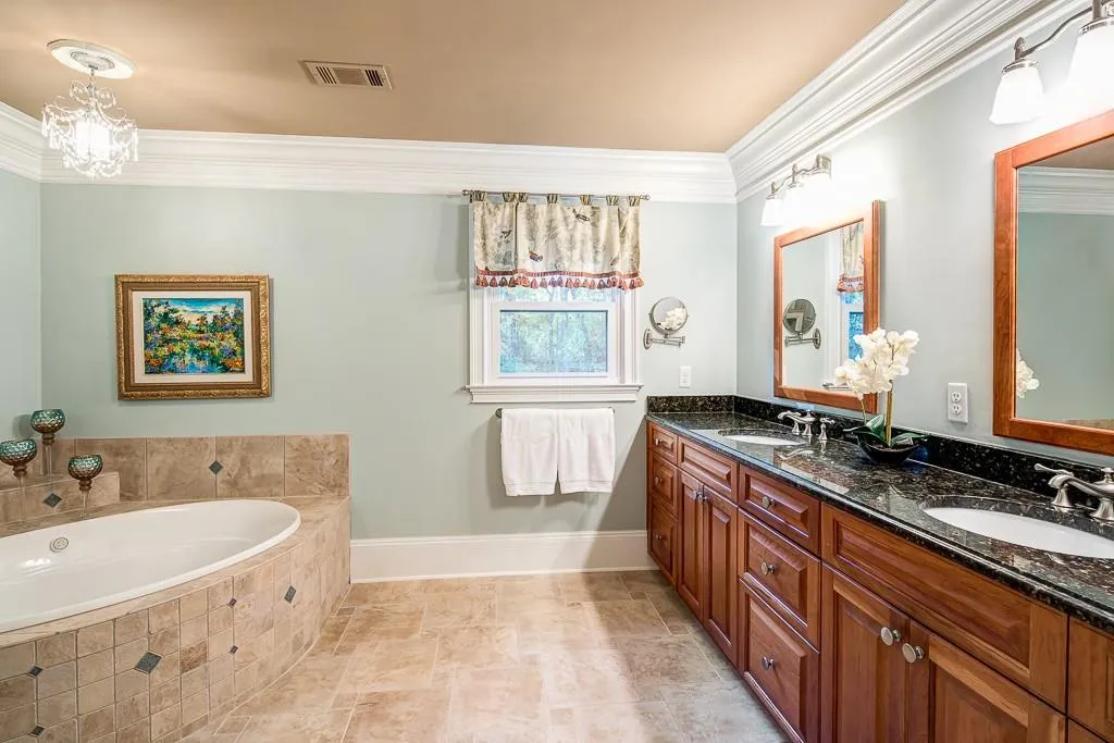 7170 Cherry Bluff Drive, Sandy Springs, Georgia 30350, 5 Bedrooms Bedrooms, ,4 BathroomsBathrooms,Residential,Sold,7170 Cherry Bluff Drive,5777286