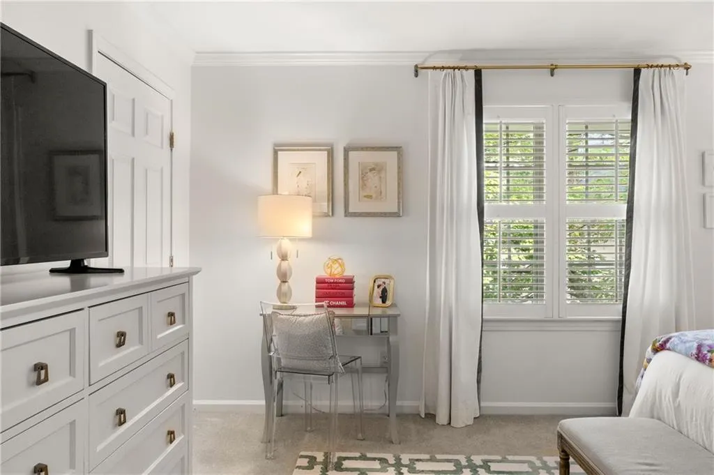 136 Peachtree Memorial Drive Nw Unit Nh2, Atlanta, Georgia 30309, 2 Bedrooms Bedrooms, ,1 BathroomBathrooms,Residential,For Sale,136 Peachtree Memorial Drive Nw Unit Nh2,7623314