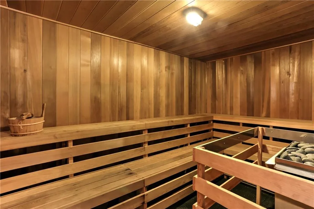 901 Abernathy Road Unit 4240, Atlanta, Georgia 30328, 3 Bedrooms Bedrooms, ,2 BathroomsBathrooms,Residential,Sold,901 Abernathy Road Unit 4240,6976462