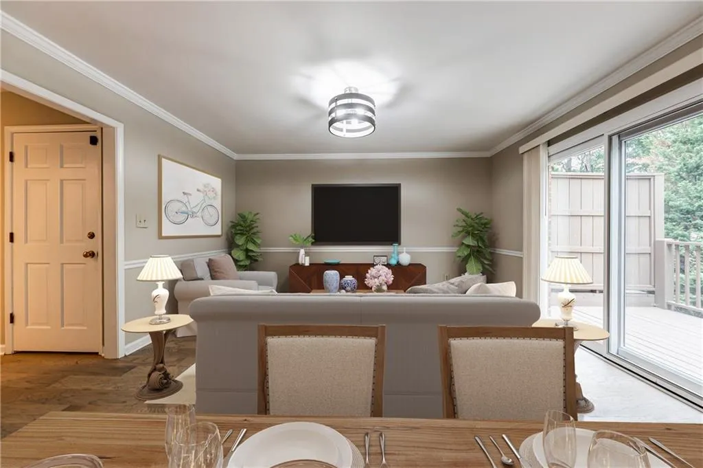 520 The North Chace, Sandy Springs, Georgia 30328, 3 Bedrooms Bedrooms, ,2 BathroomsBathrooms,Residential,Sold,520 The North Chace,6853752