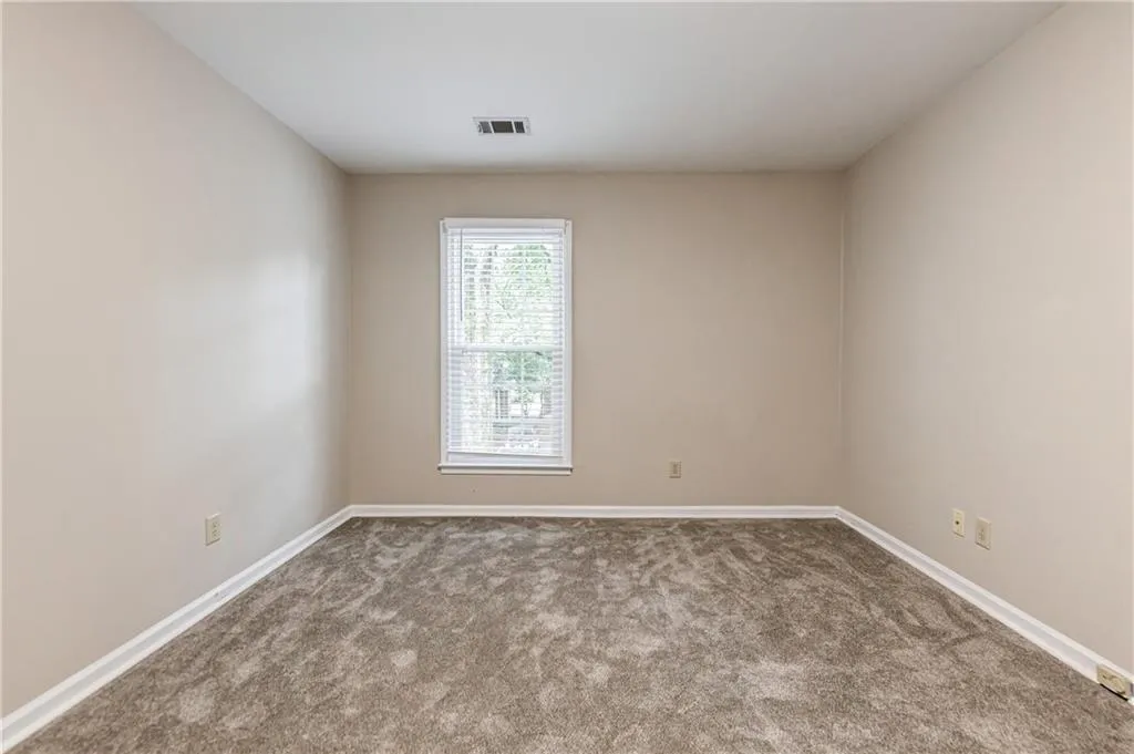 520 The North Chace, Sandy Springs, Georgia 30328, 3 Bedrooms Bedrooms, ,2 BathroomsBathrooms,Residential,Sold,520 The North Chace,6853752
