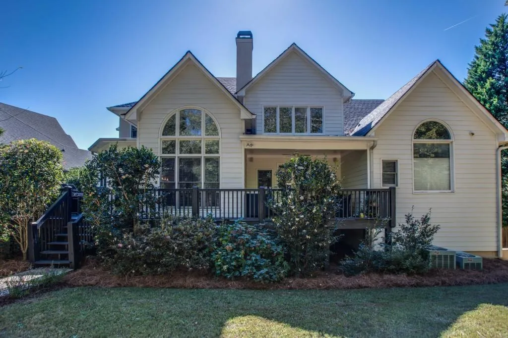 315 Hunting View Court, Sandy Springs, Georgia 30328, 5 Bedrooms Bedrooms, ,4 BathroomsBathrooms,Residential,Sold,315 Hunting View Court,5924395