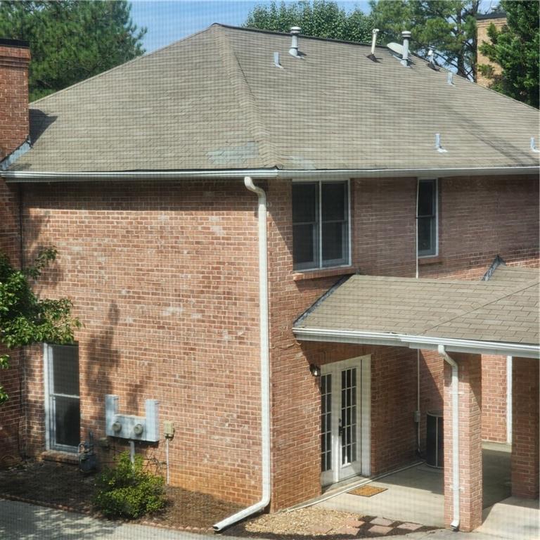 8863 Carroll Manor Drive, Sandy Springs, Georgia 30350, 3 Bedrooms Bedrooms, ,2 BathroomsBathrooms,Residential,Sold,8863 Carroll Manor Drive,7277980