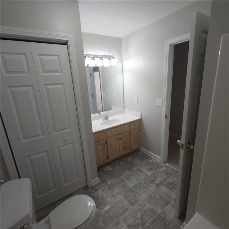 8863 Carroll Manor Drive, Sandy Springs, Georgia 30350, 3 Bedrooms Bedrooms, ,2 BathroomsBathrooms,Residential,Sold,8863 Carroll Manor Drive,7277980