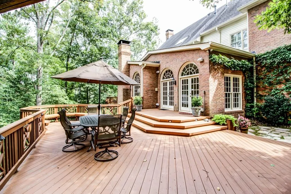 2905 Coles Way, Sandy Springs, Georgia 30350, 5 Bedrooms Bedrooms, ,4 BathroomsBathrooms,Residential,Sold,2905 Coles Way,5604325