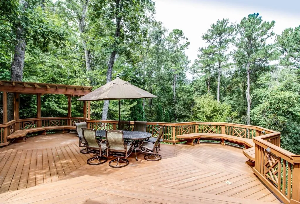 2905 Coles Way, Sandy Springs, Georgia 30350, 5 Bedrooms Bedrooms, ,4 BathroomsBathrooms,Residential,Sold,2905 Coles Way,5604325
