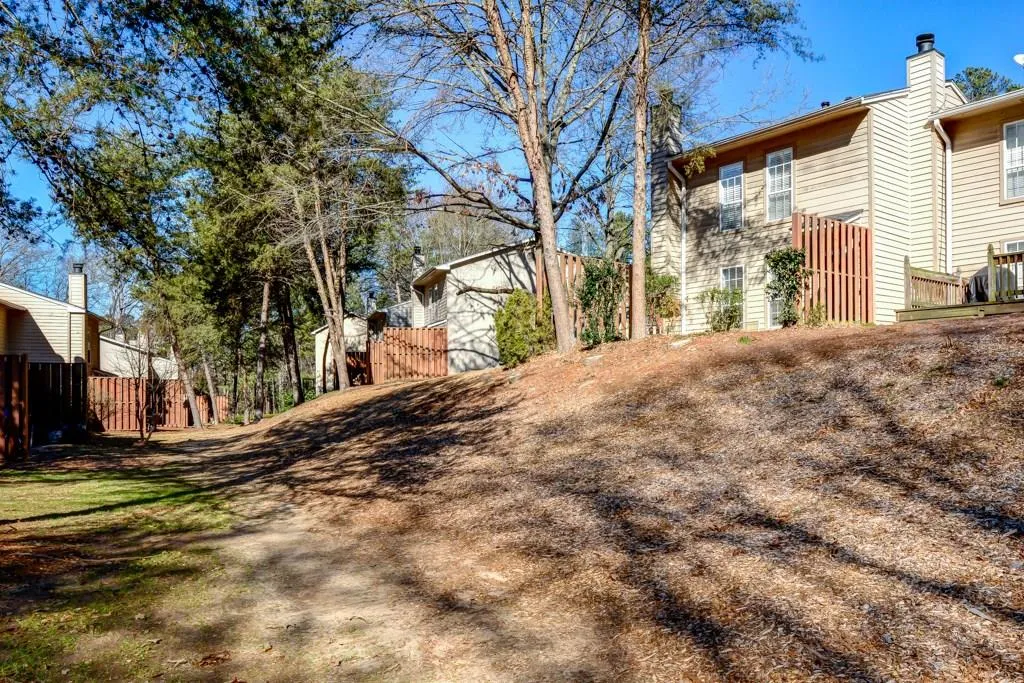 1204 Masons Creek Circle, Sandy Springs, Georgia 30350, 2 Bedrooms Bedrooms, ,2 BathroomsBathrooms,Residential,Sold,1204 Masons Creek Circle,5637316