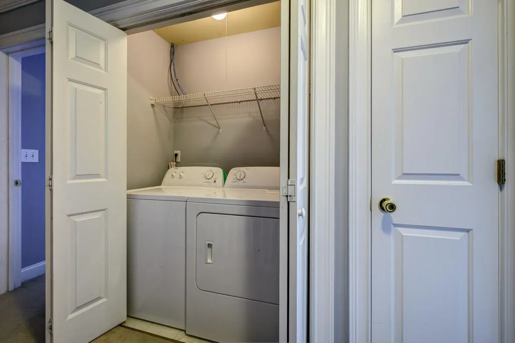 1204 Masons Creek Circle, Sandy Springs, Georgia 30350, 2 Bedrooms Bedrooms, ,2 BathroomsBathrooms,Residential,Sold,1204 Masons Creek Circle,5637316