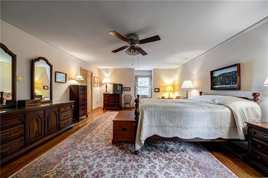 6205 Aberdeen Drive, Sandy Springs, Georgia 30328, 4 Bedrooms Bedrooms, ,3 BathroomsBathrooms,Residential,Sold,6205 Aberdeen Drive,6751986