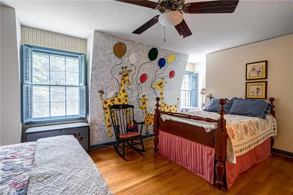 6205 Aberdeen Drive, Sandy Springs, Georgia 30328, 4 Bedrooms Bedrooms, ,3 BathroomsBathrooms,Residential,Sold,6205 Aberdeen Drive,6751986